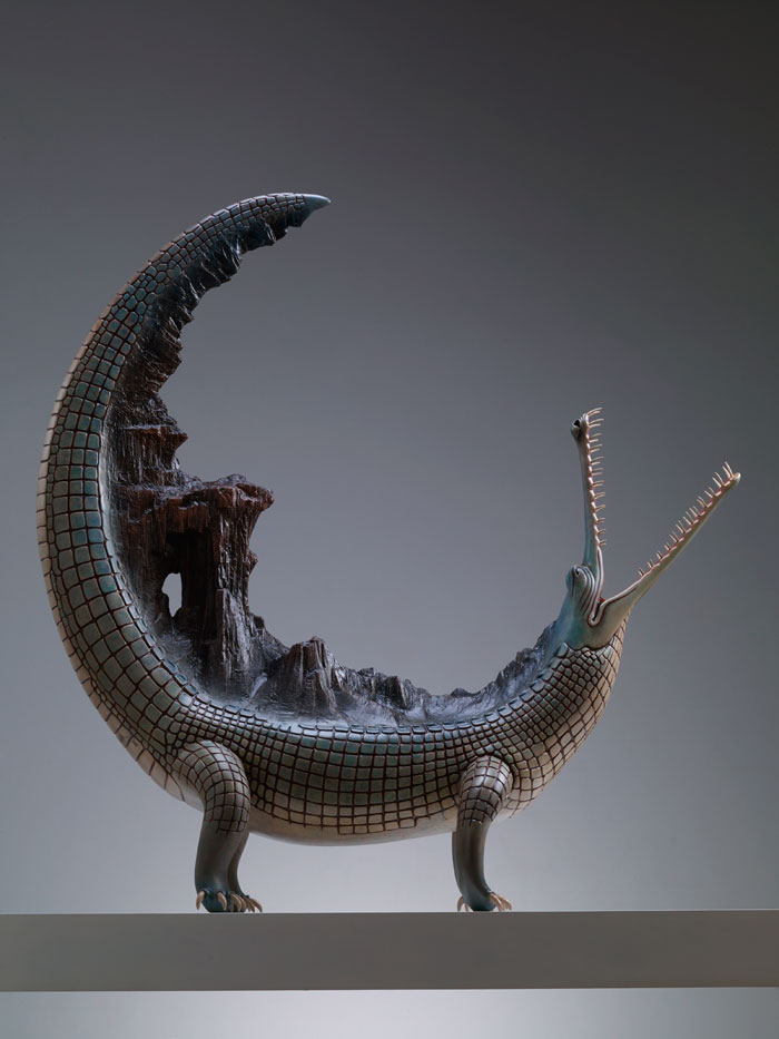 Wang Ruilin Crocodile Sculpture