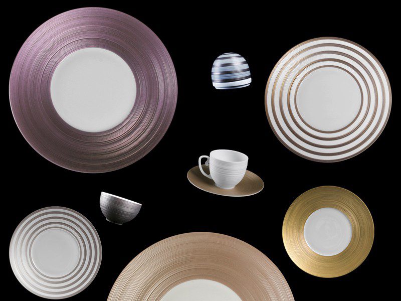 Hemisphere tableware in metallic colors by J.L. Coquet