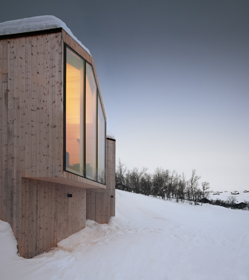 Mountian Lodge by Reiulf Ramstad Arkitekter