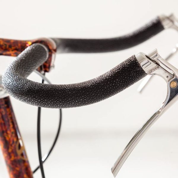 THE URUSHI BIKE: Contemporary Design Meets Ancient Craft