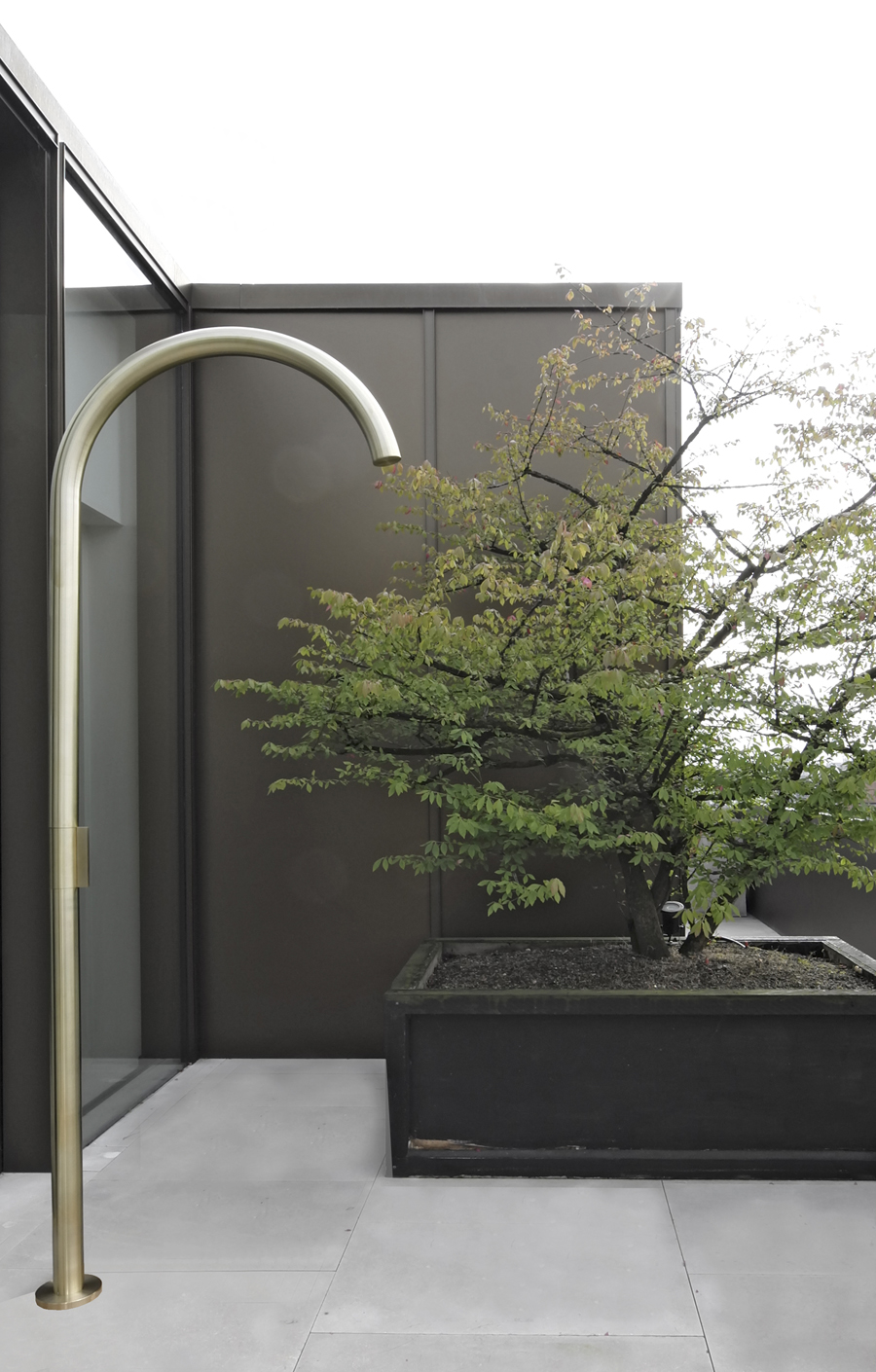 Grace Outdoor Shower by Hans Verstuyft Architecten