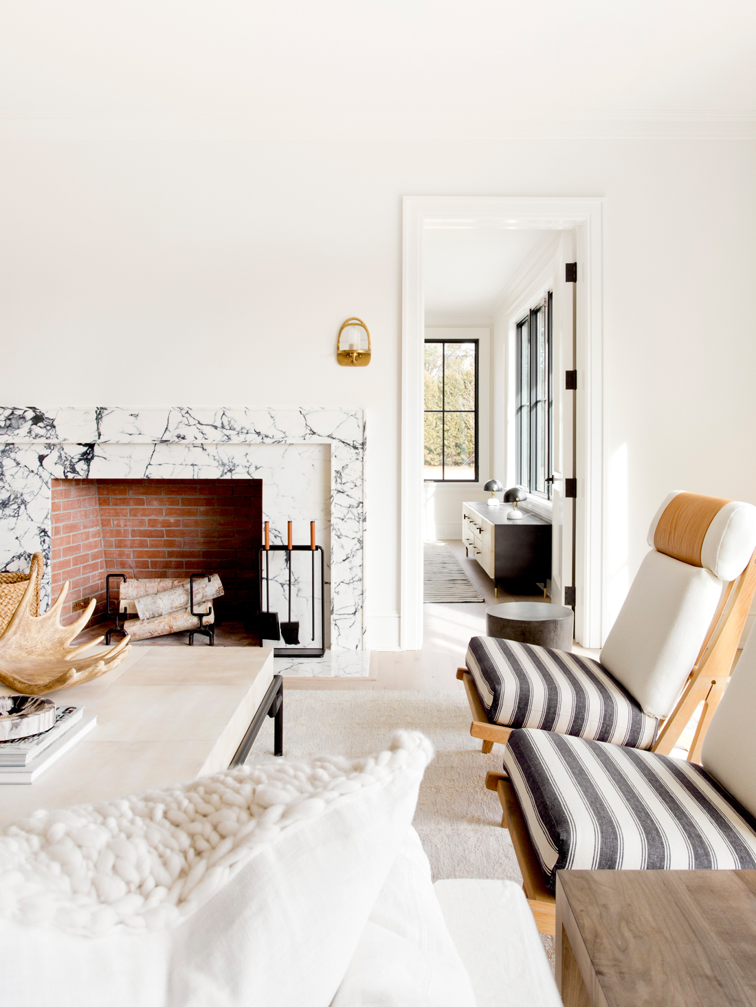 Contemporary Sagaponack Living Room by Tamara Magel