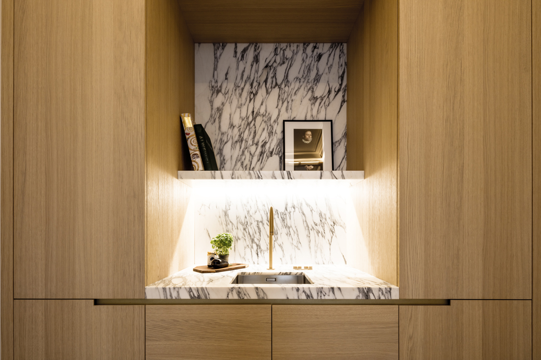 A Marble & Blond Wood Wet Bar by Obumex