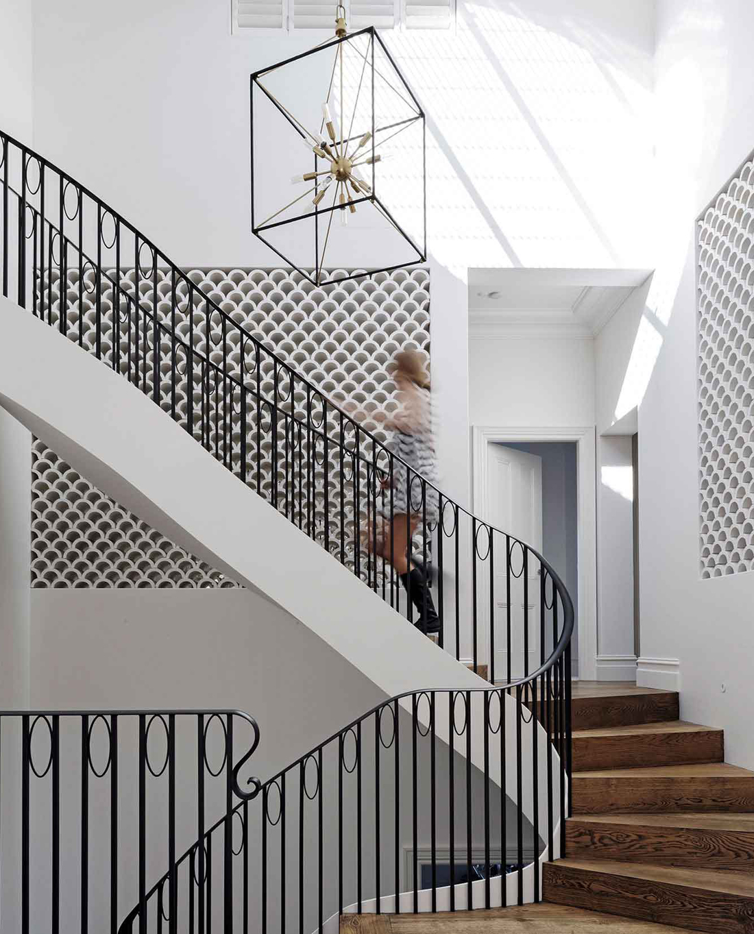 Contemporary Stairwell by Luigi Rosselli Architects | DPAGES