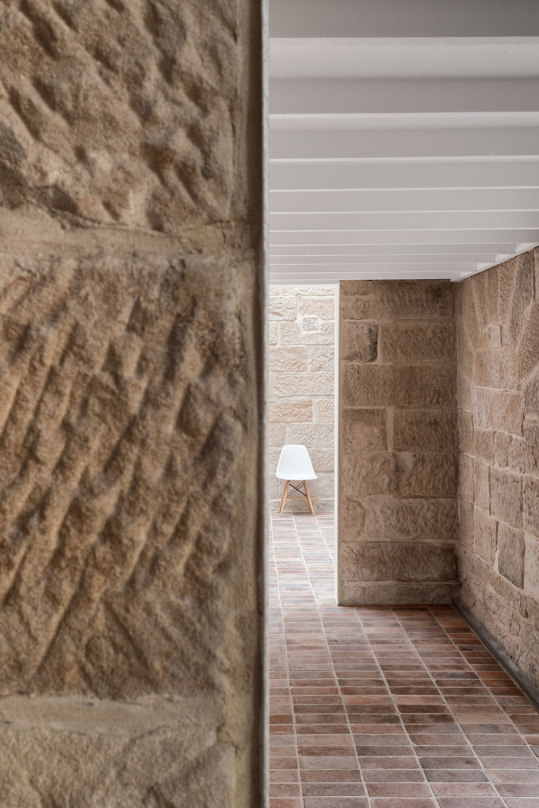 Rusticated Stone Walls