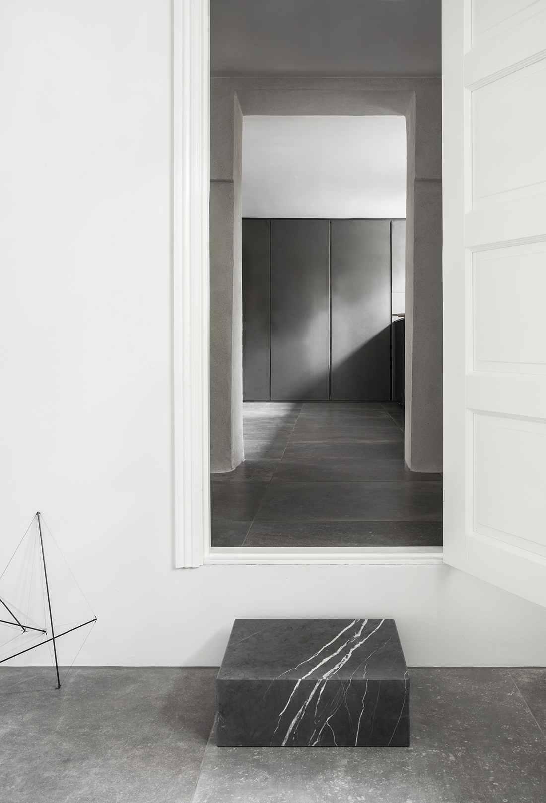 Minimal Interior Design | DPAGES