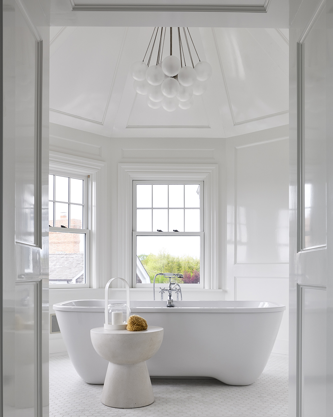 Modern White Bathroom by Timothy Godbold | DPAGES