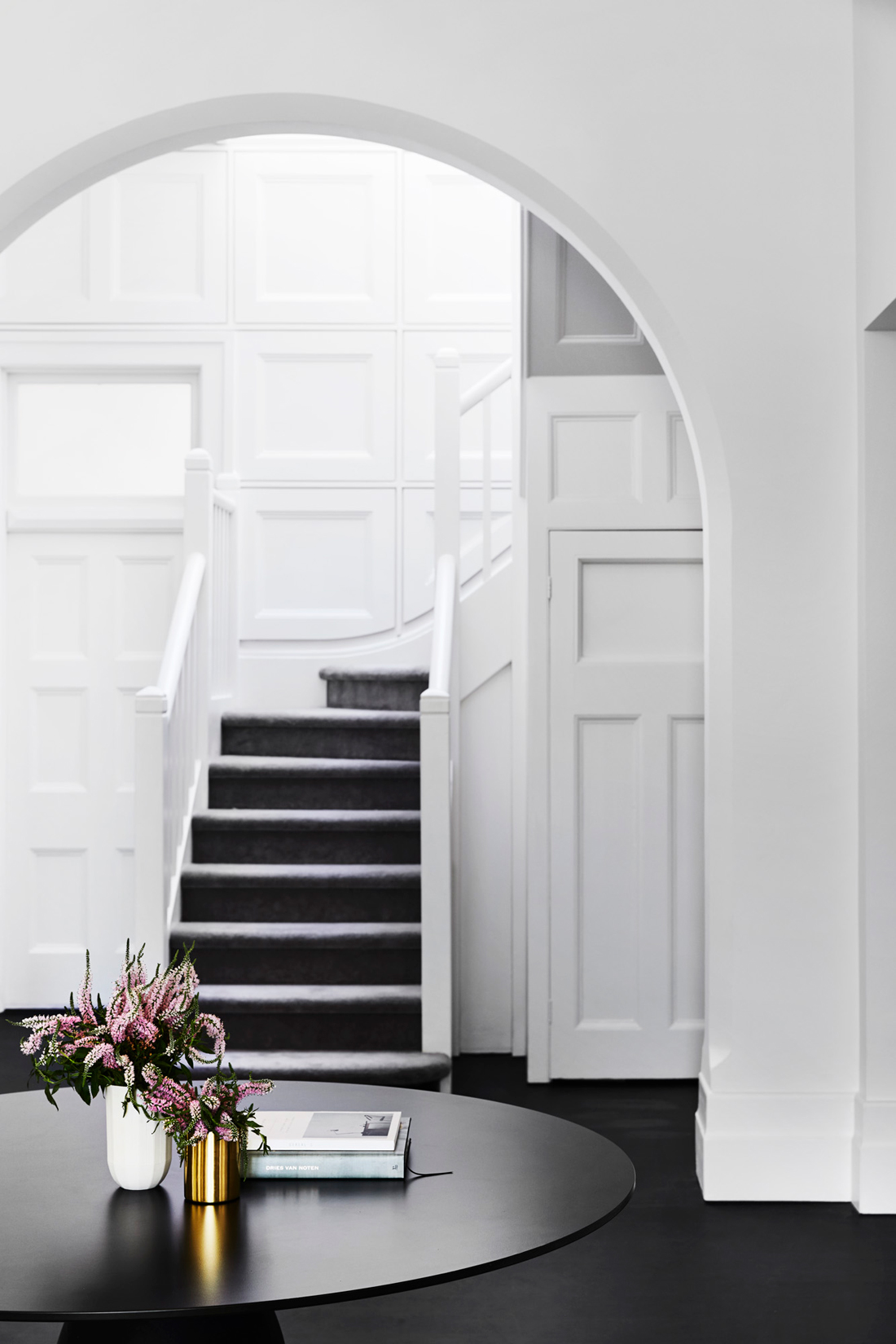 Timeless Entryway Design | DPAGES
