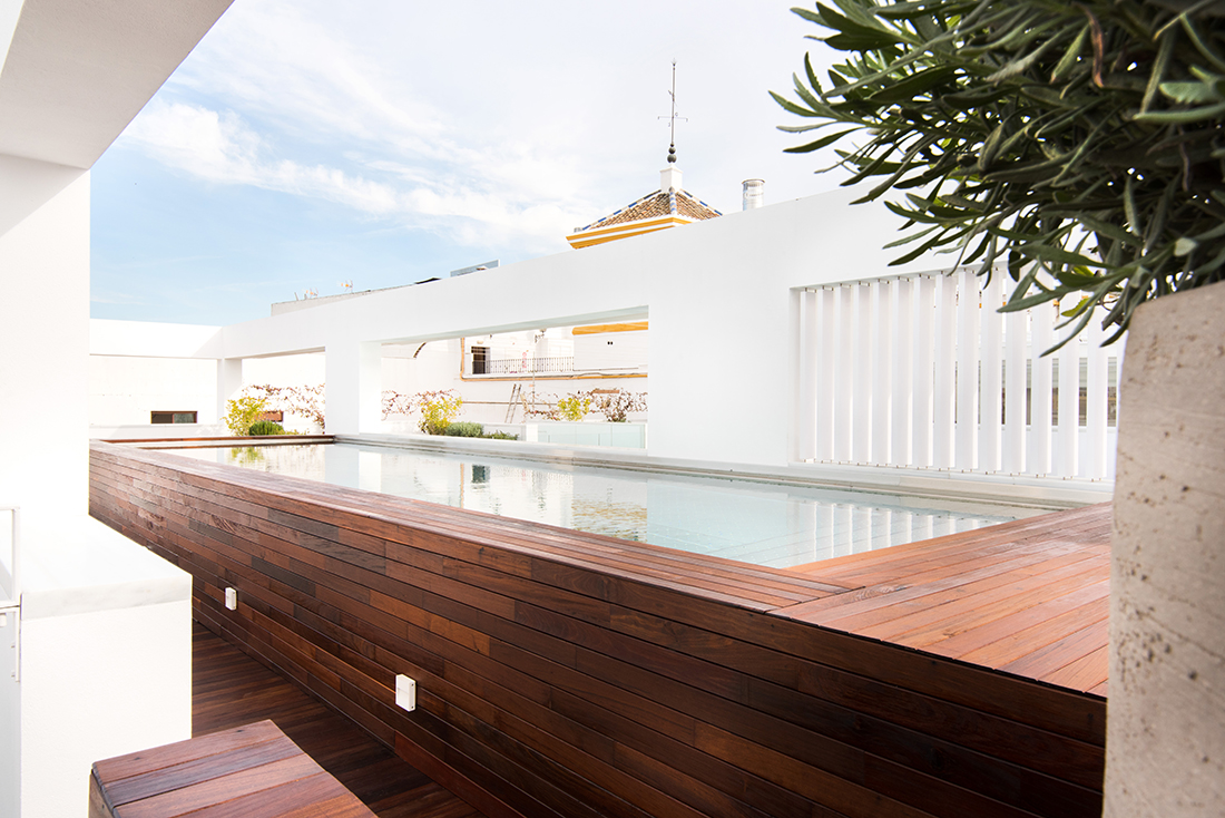Rooftop Patio | DPAGES
