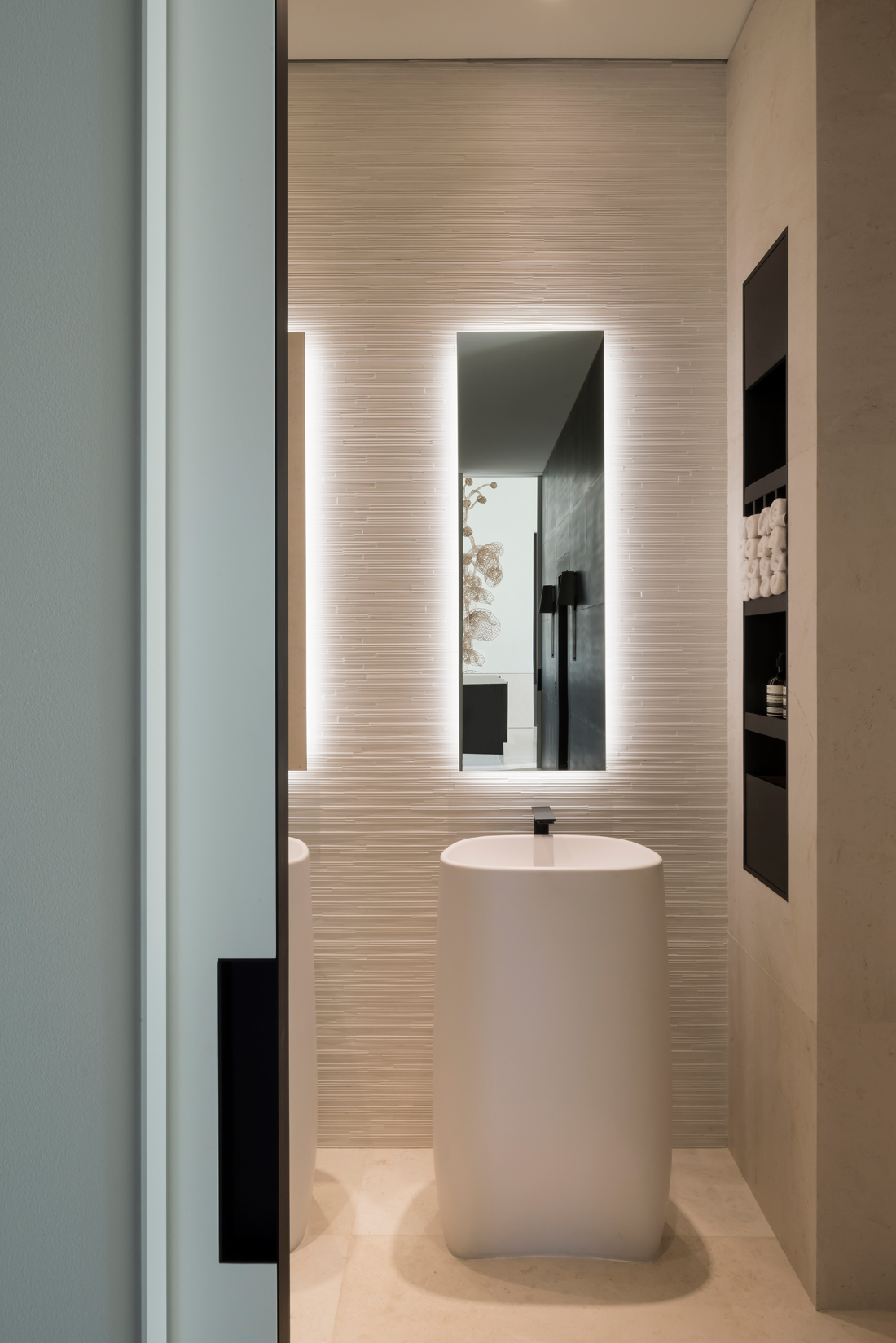 Minimal Bathroom by VSHD Design | DPAGES