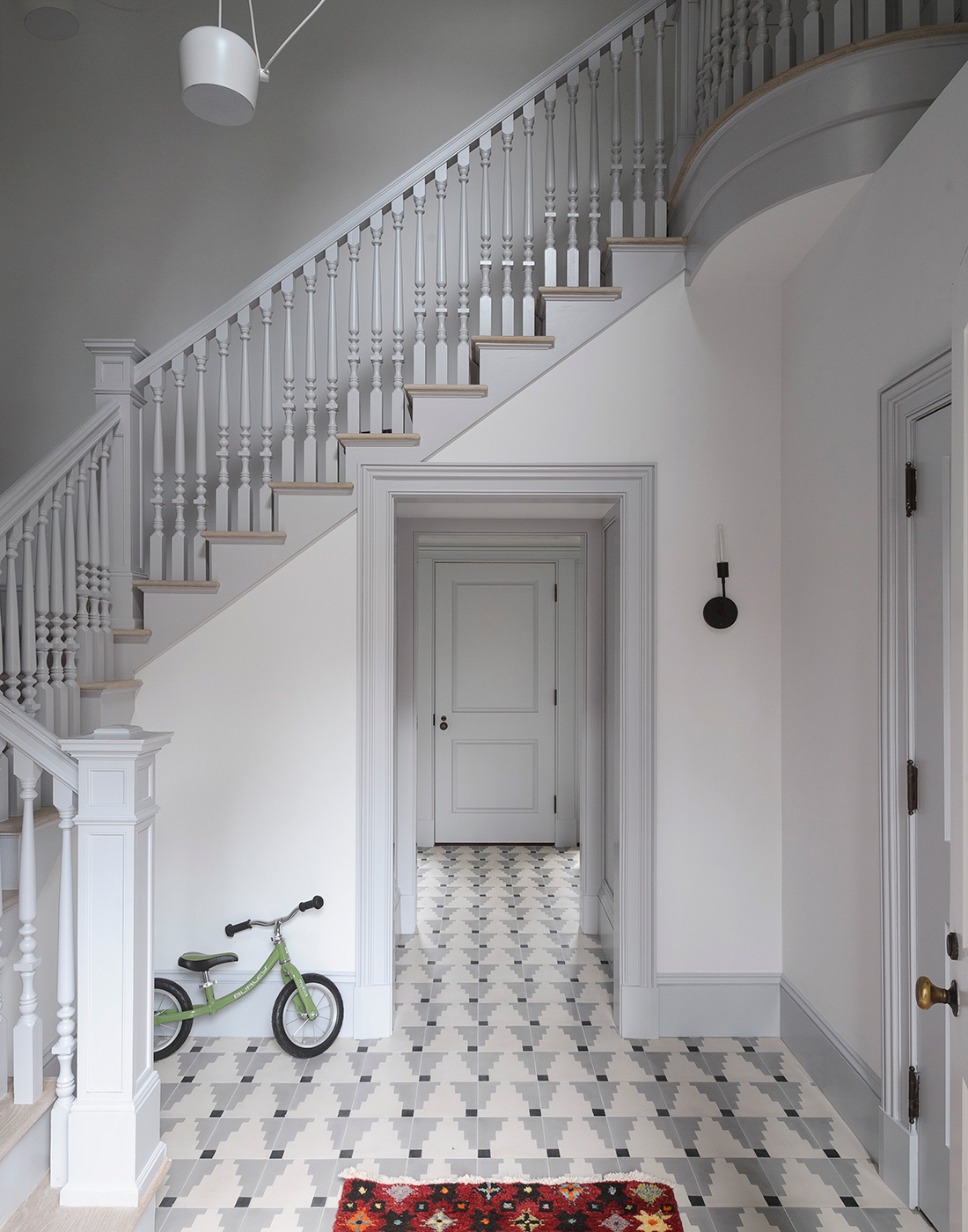 Timeless Foyer Design | DPAGES