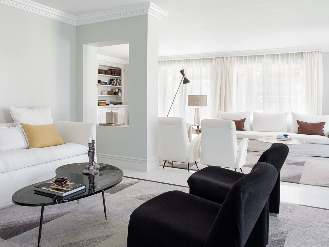 Black & White Living Room | DPAGES