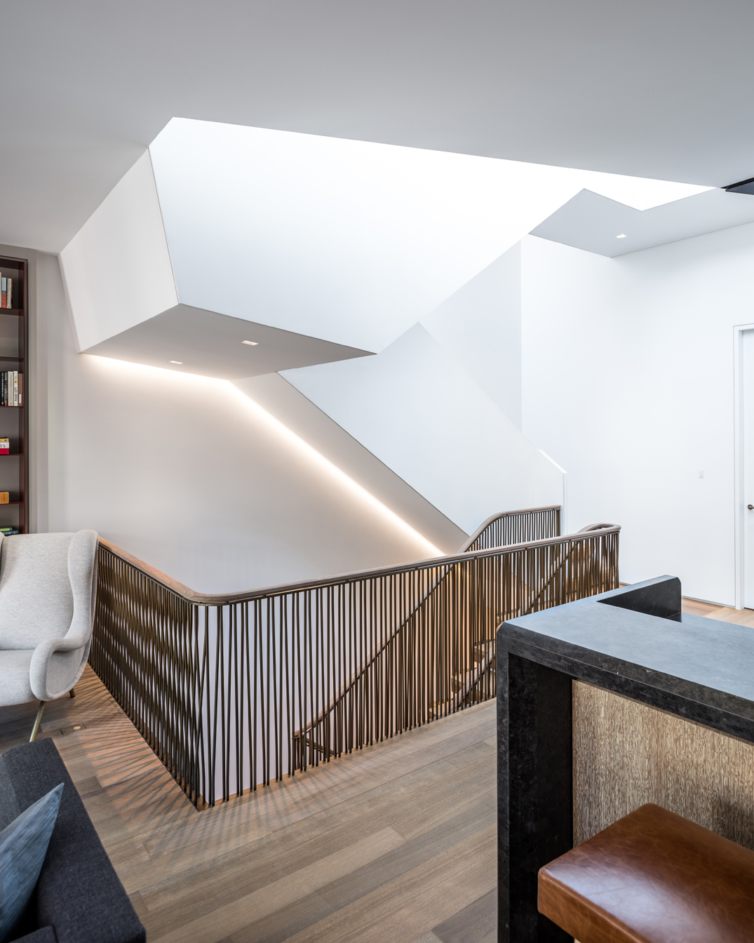 Contemporary Staircase | DAPGES