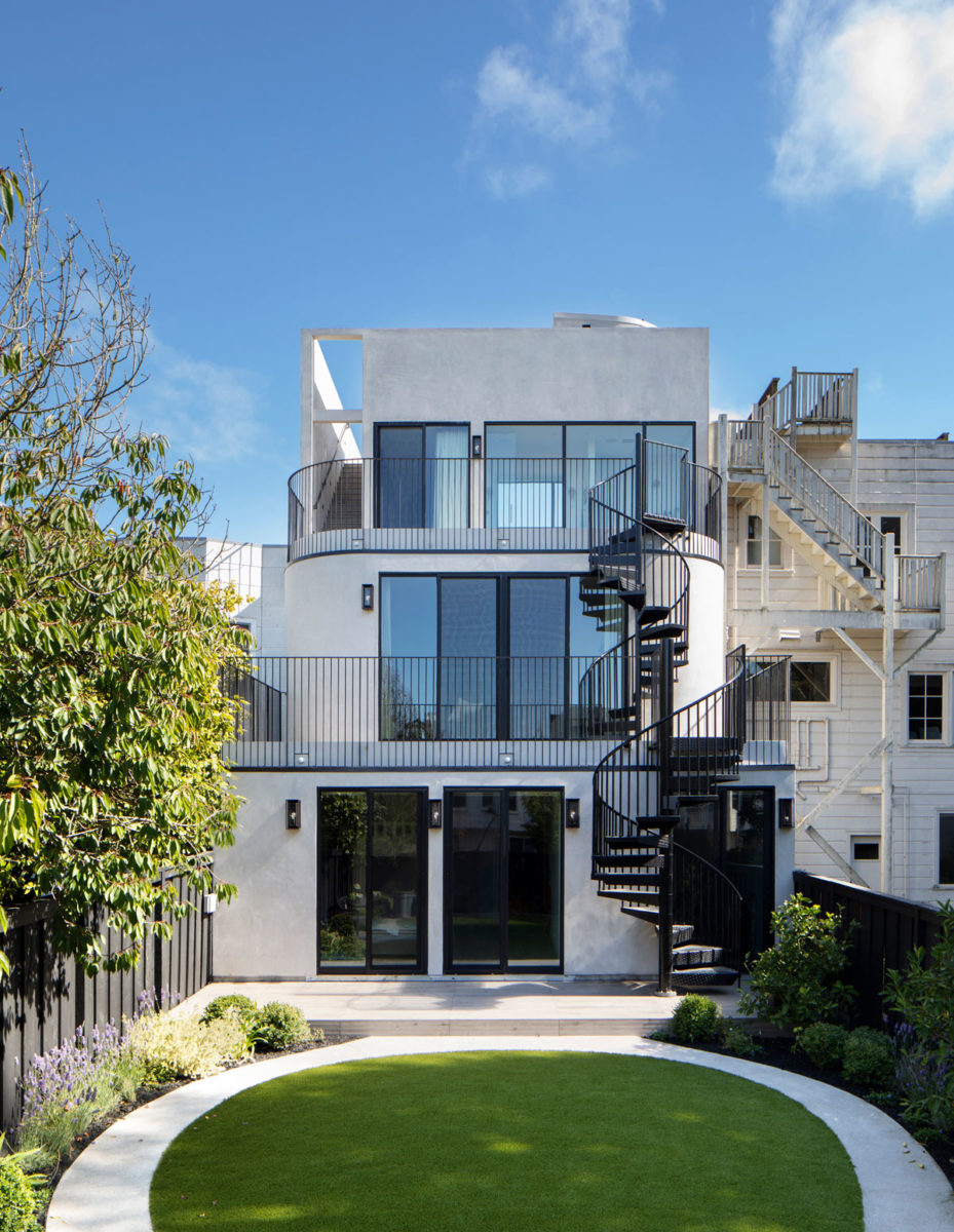 Wraparound House DPAGES a design publication for lovers of all