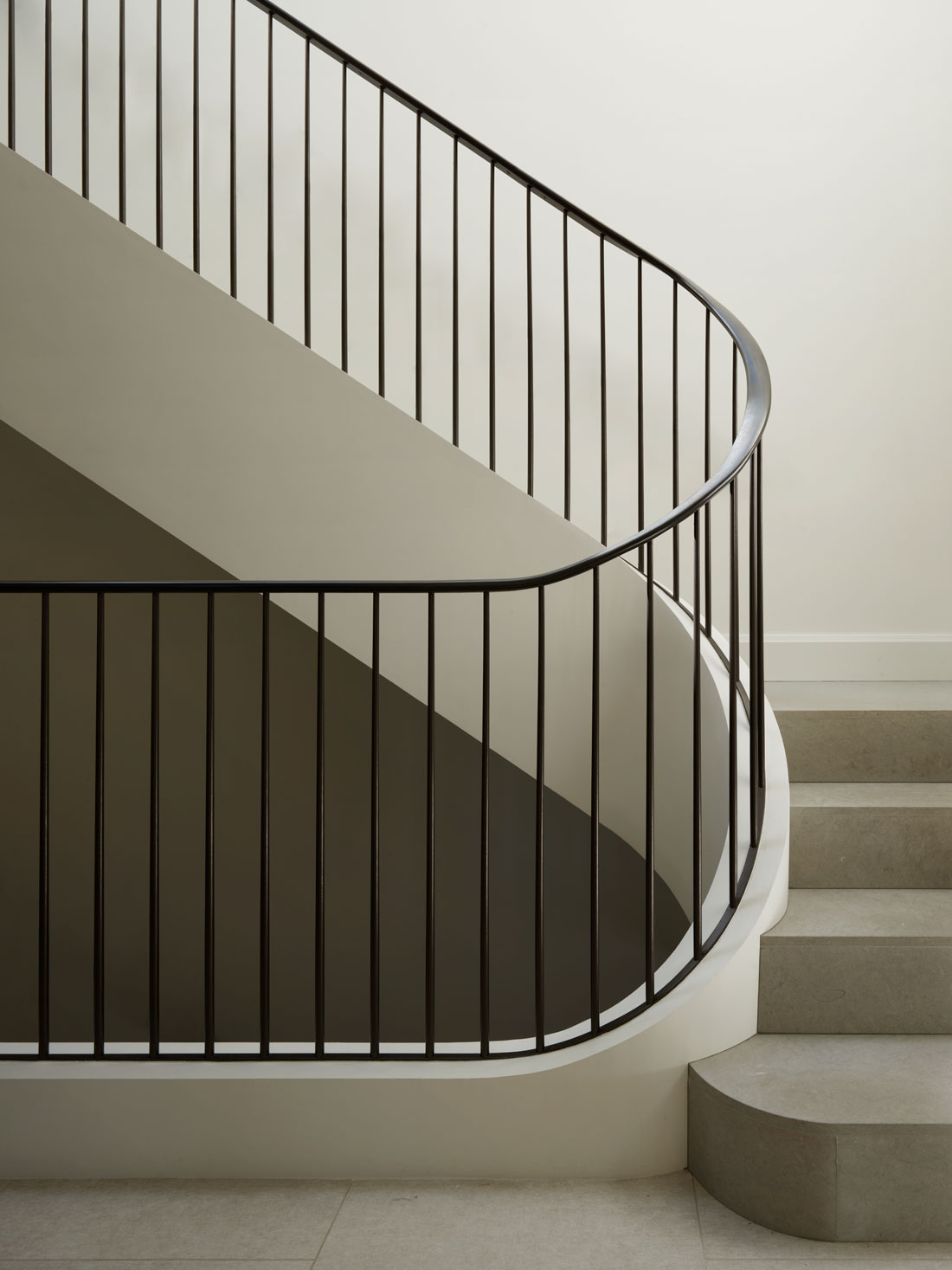 Sculptural Staircase Design