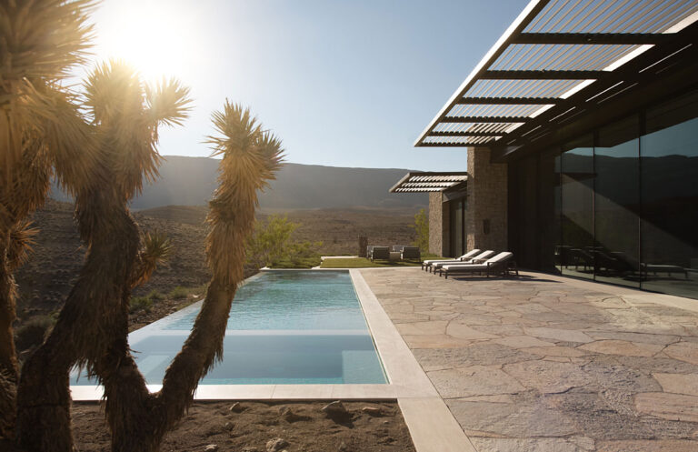 A Desert Oasis - DPAGES - a design publication for lovers of all things ...