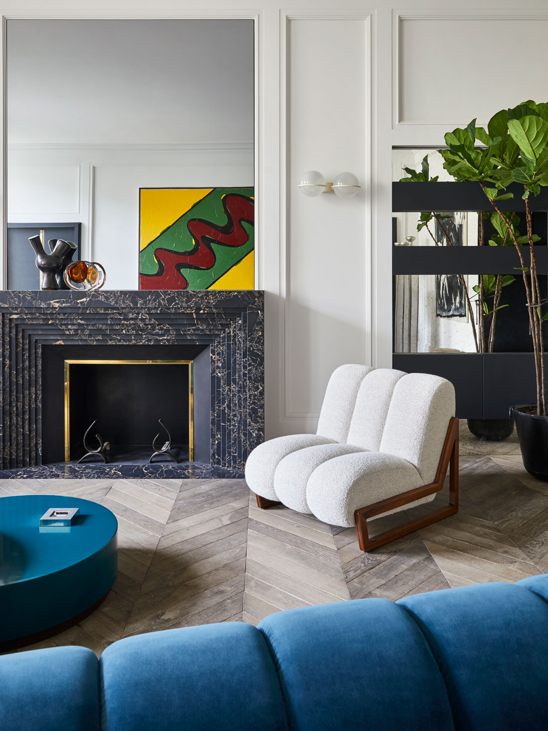 Humbert & Poyet Living Room Design | DPAGES