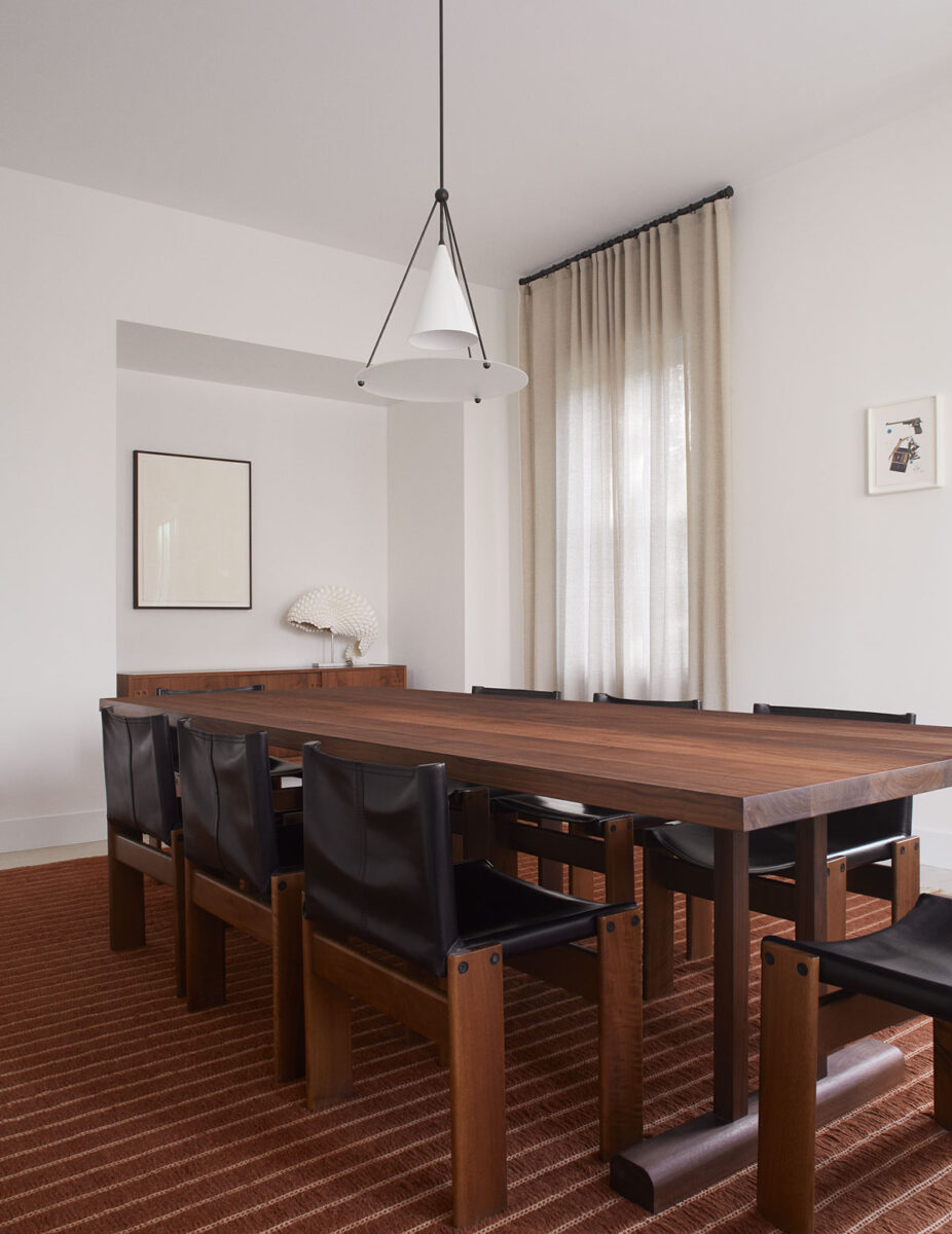 Warm Minimal Dining Room Design | DPAGES