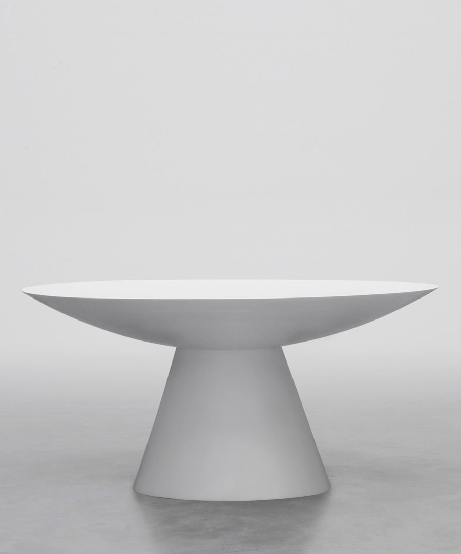 Olav Oval Dining Table | DSHOP