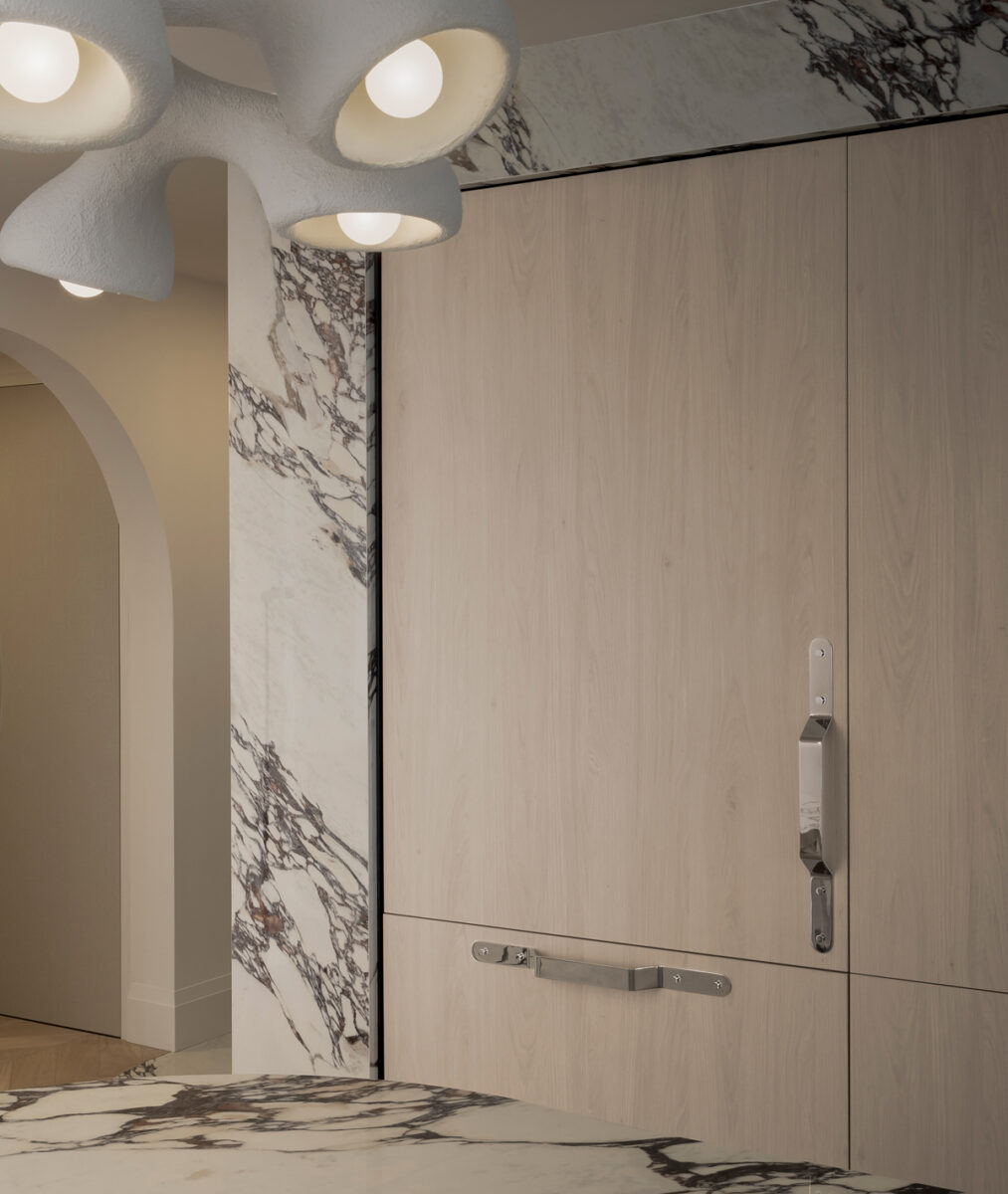 Luxury Modern Hardware
