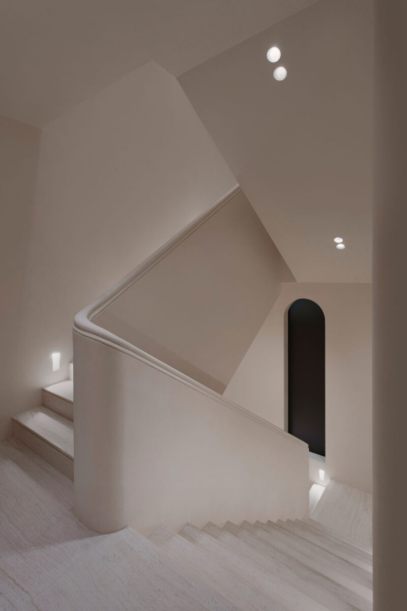 Sculptural Staircase