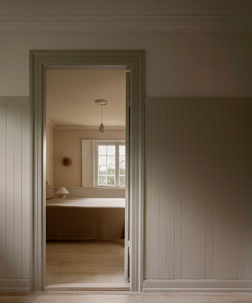 Minimalist Bedroom
