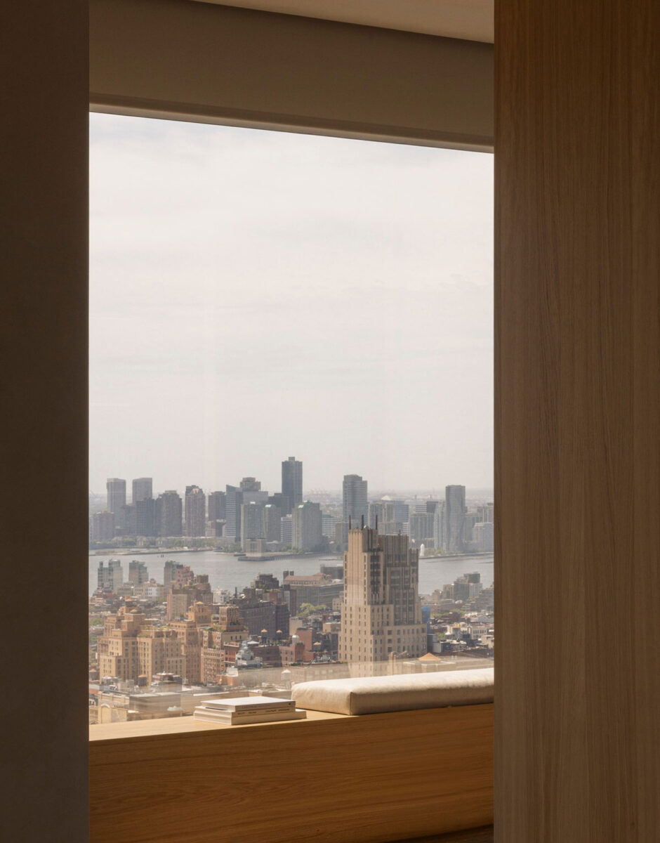 Architectural window seat
