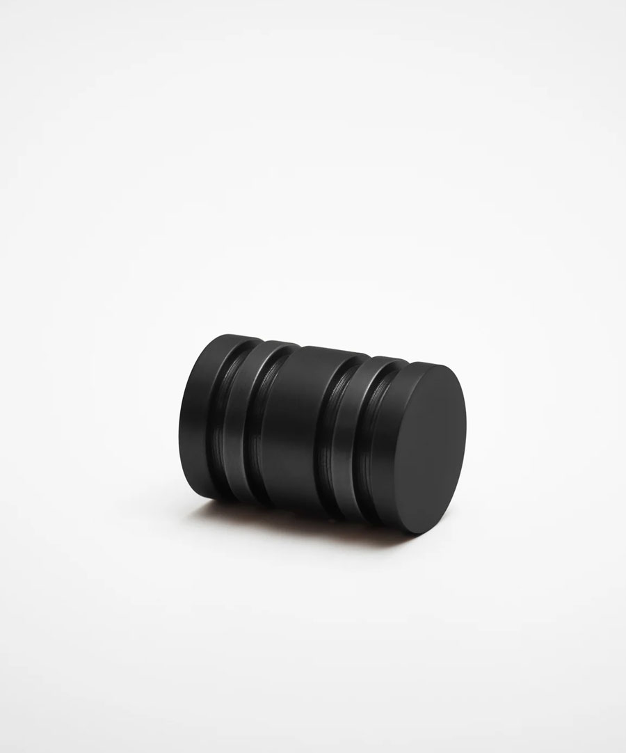 Nest Studio Reveal-01 Knob in Matte Black | DSHOP